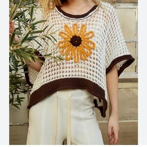 POL Crochet Flower Knit sweater Top medium
